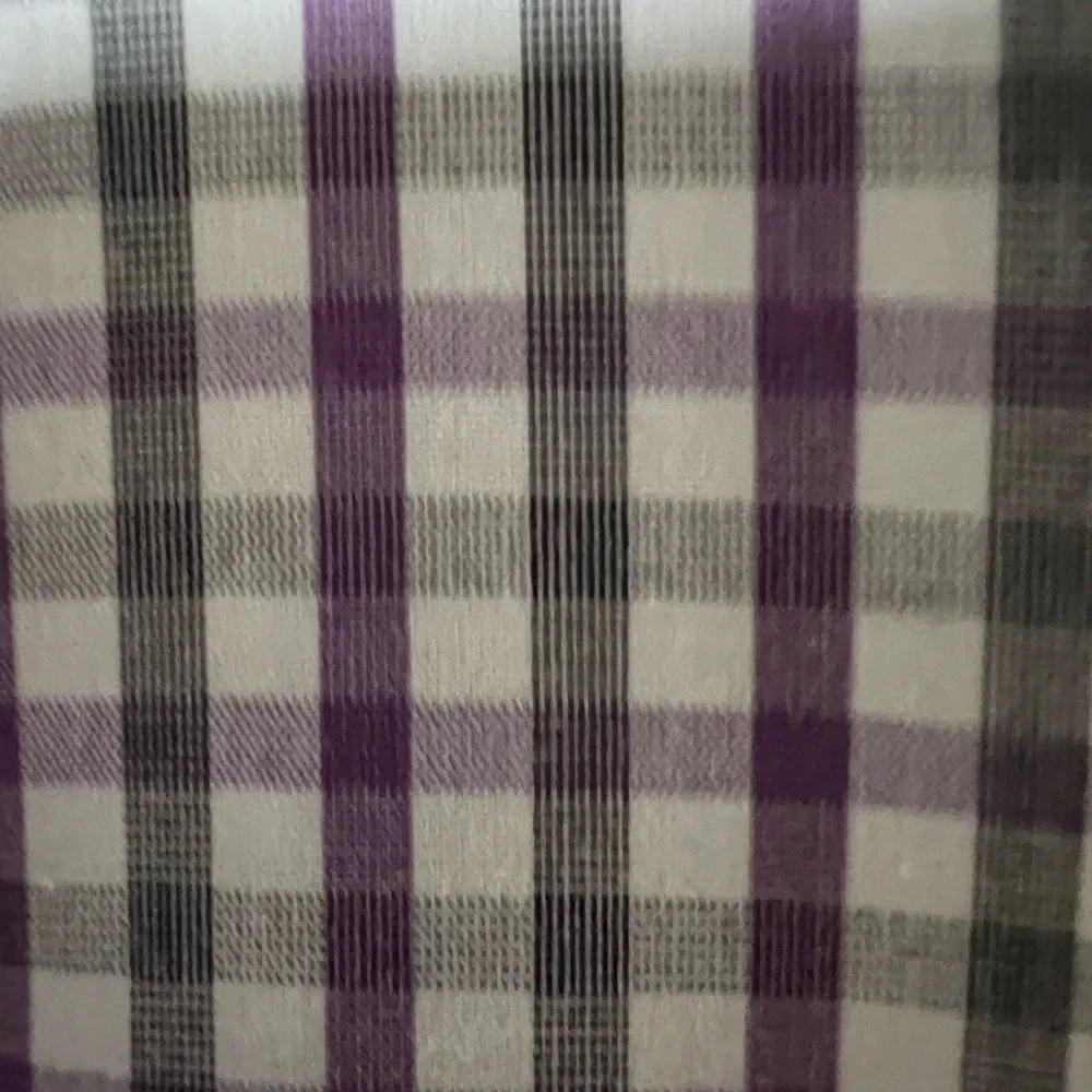 BANANA REPUBLIC PURPLE/LIGHT BLACK/WHITE CHECKED SHIRT